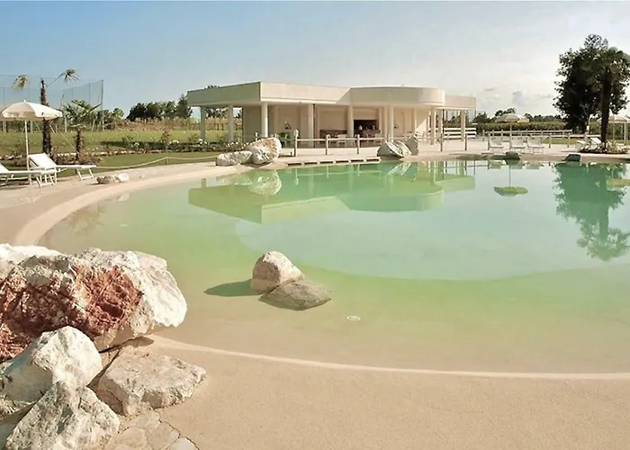 Creative Design House Golf & Spa