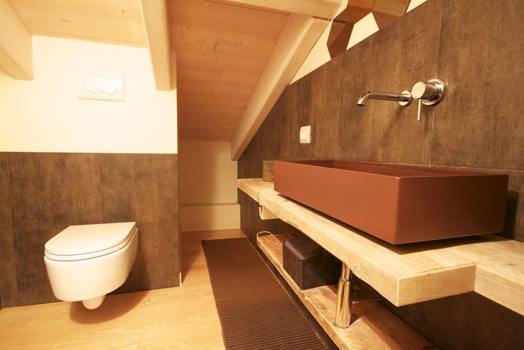 Creative Design House Golf & Apartment