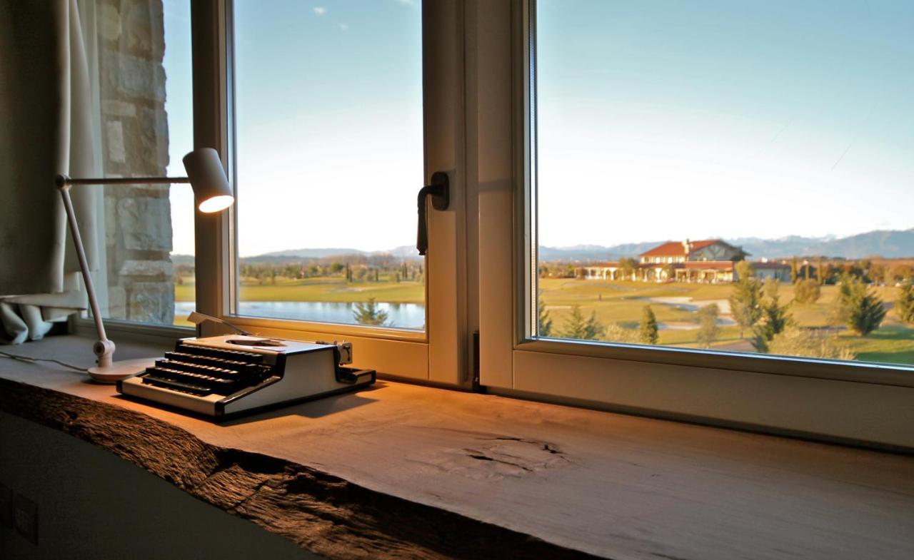 Creative Design House Golf & Apartment *